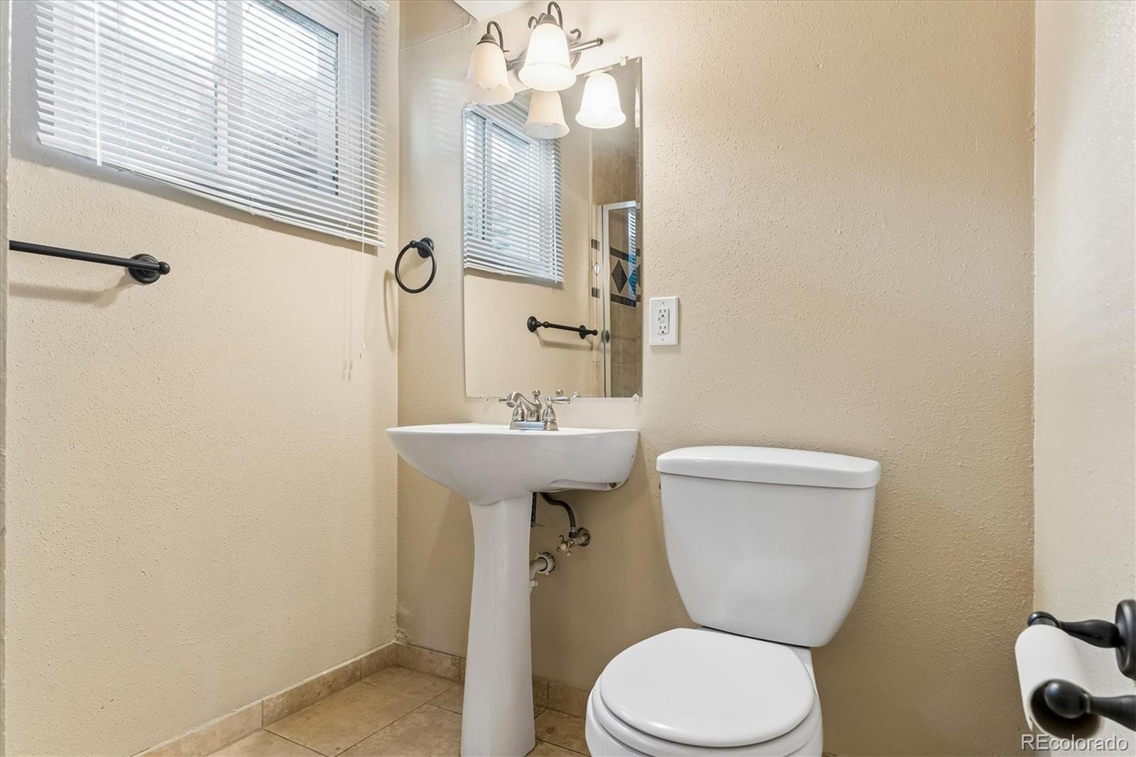 MLS Image #24 for 1415 s zang street,lakewood, Colorado