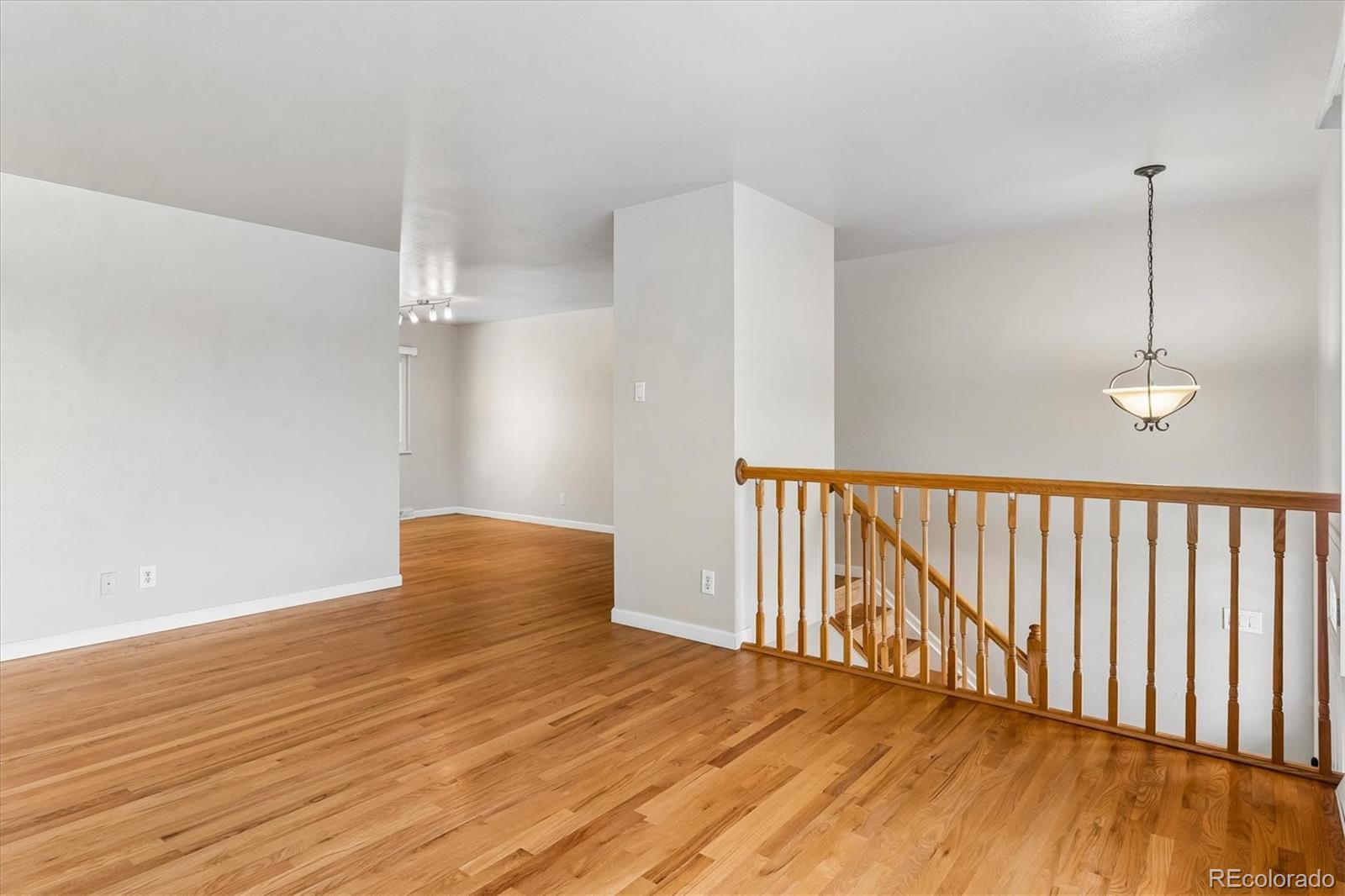 MLS Image #4 for 1415 s zang street,lakewood, Colorado