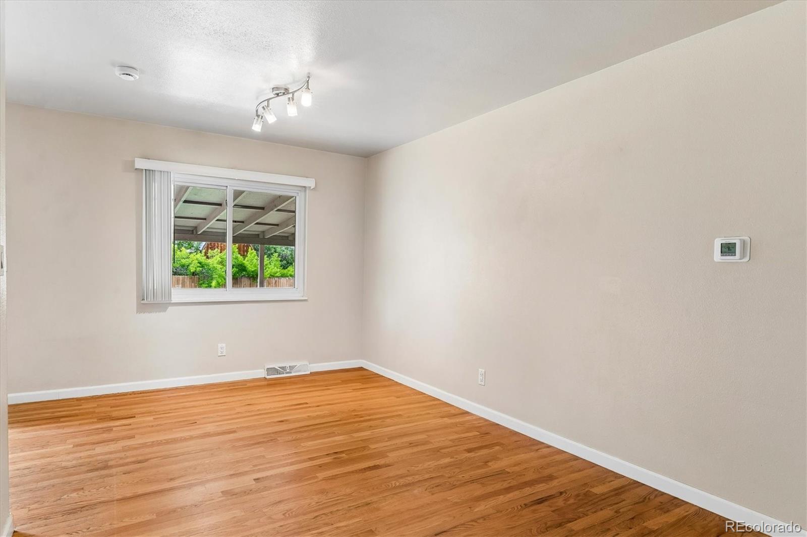 MLS Image #5 for 1415 s zang street,lakewood, Colorado