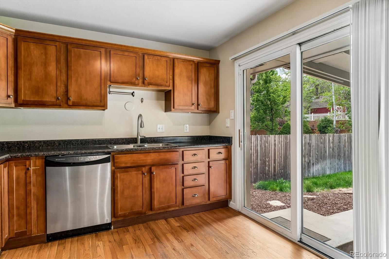 MLS Image #9 for 1415 s zang street,lakewood, Colorado