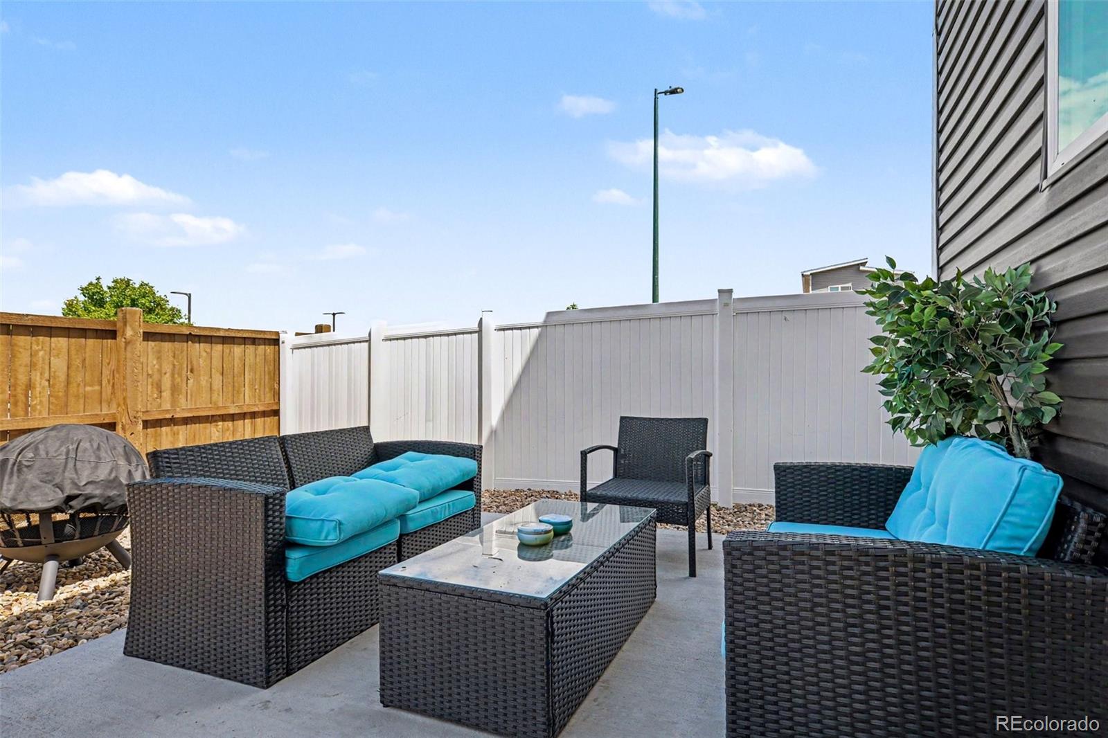MLS Image #1 for 18262 e 49th place,denver, Colorado