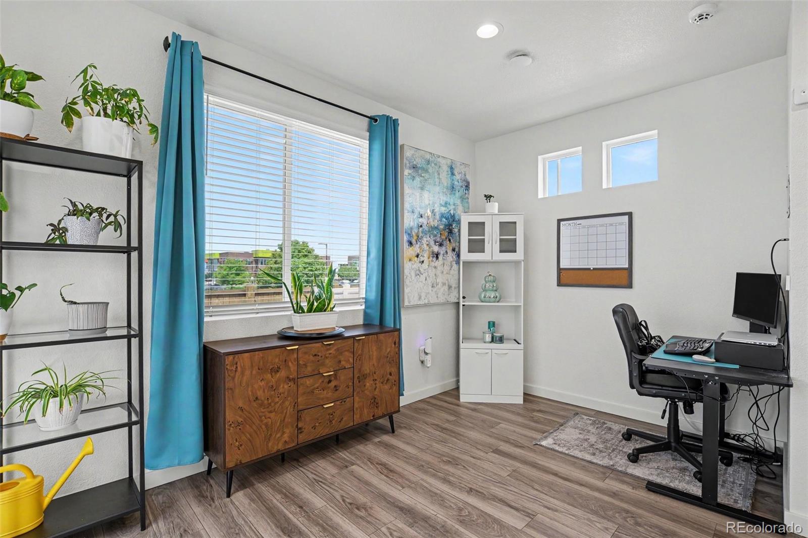 MLS Image #14 for 18262 e 49th place,denver, Colorado