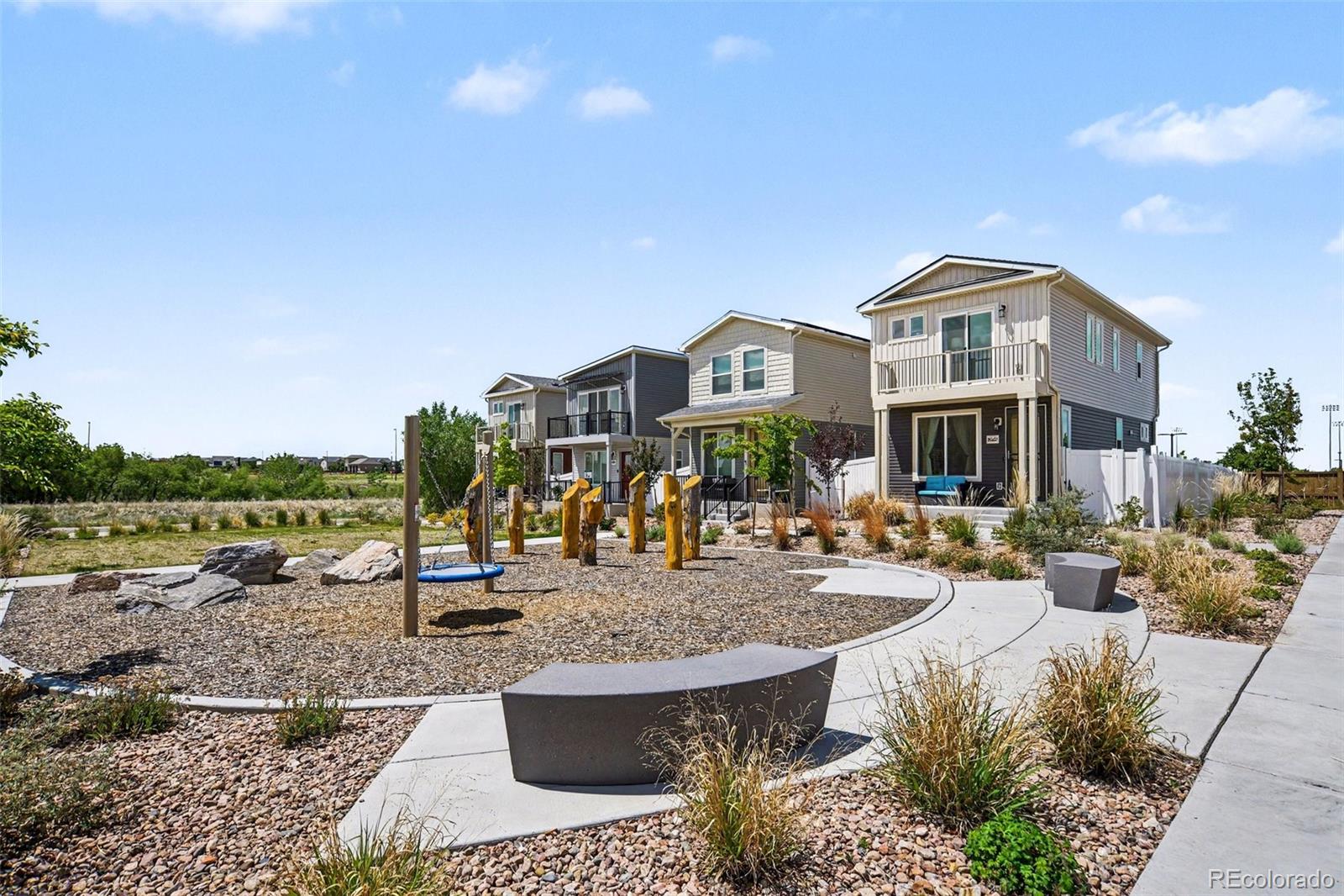 MLS Image #27 for 18262 e 49th place,denver, Colorado