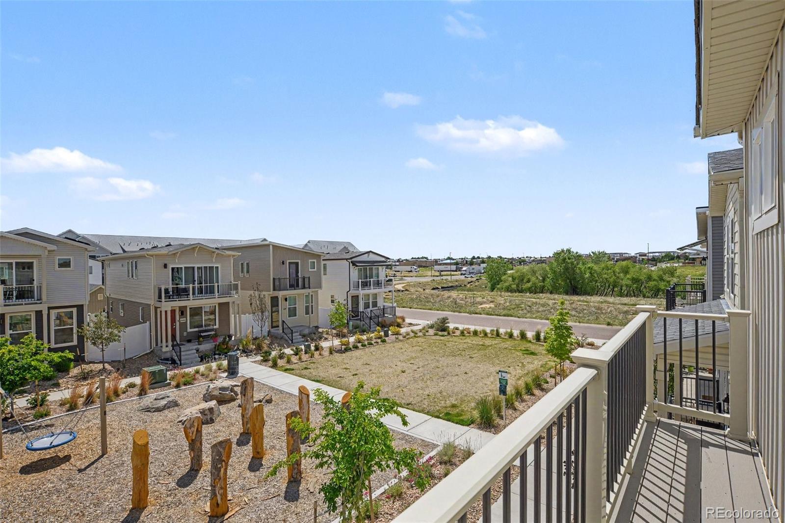 MLS Image #28 for 18262 e 49th place,denver, Colorado