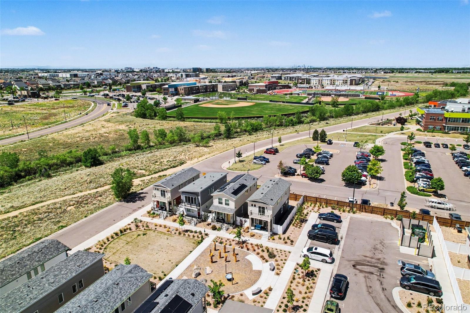 MLS Image #29 for 18262 e 49th place,denver, Colorado