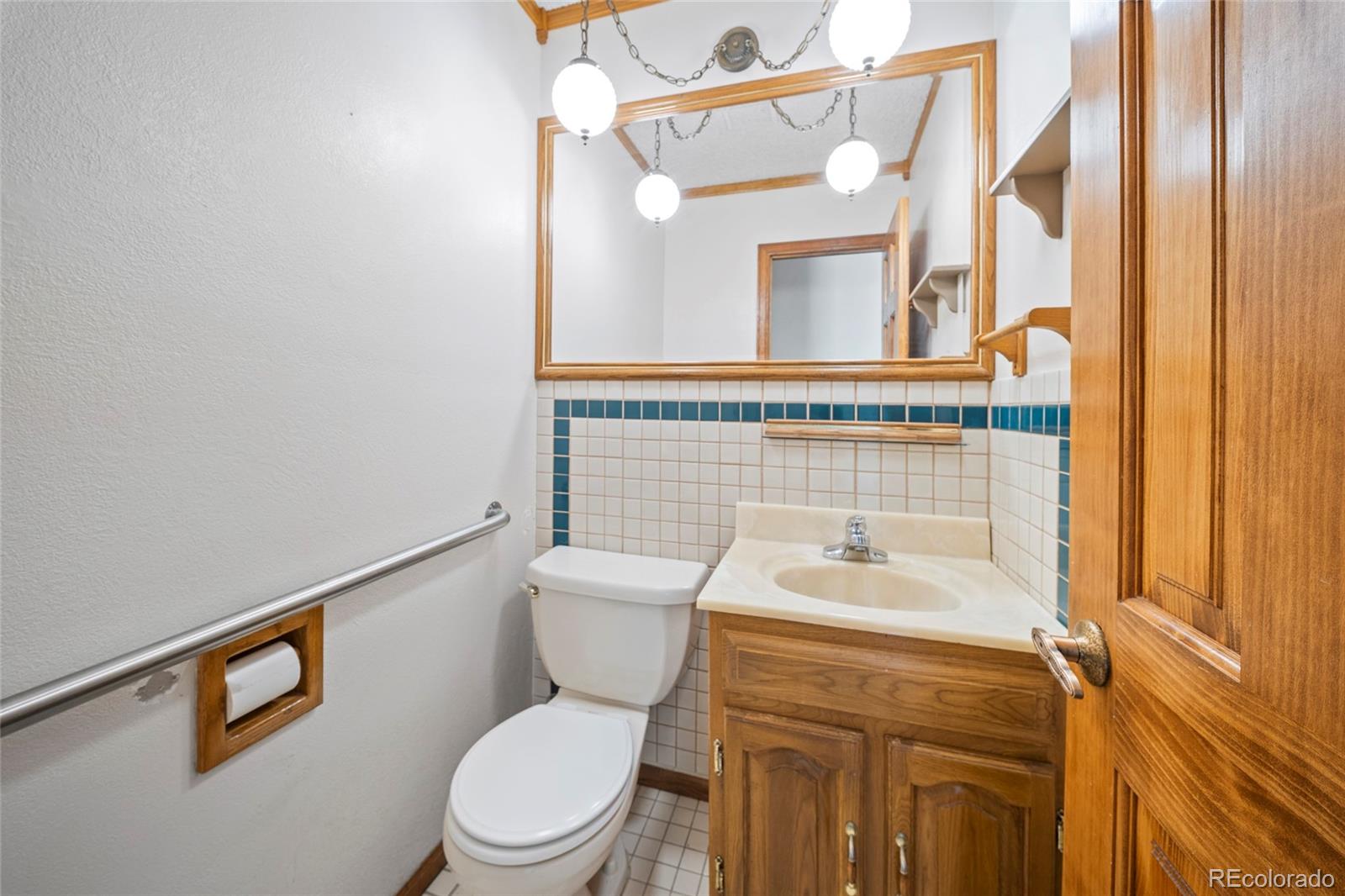 MLS Image #10 for 10152 w 70th drive,arvada, Colorado