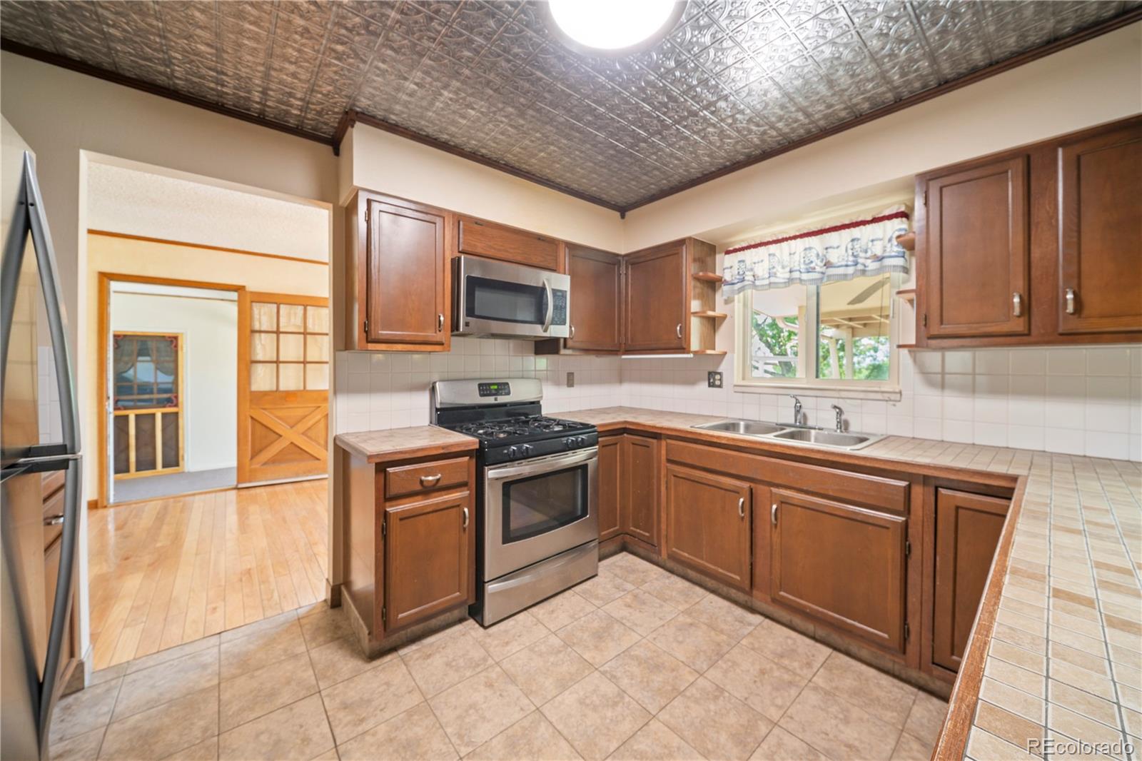 MLS Image #20 for 10152 w 70th drive,arvada, Colorado