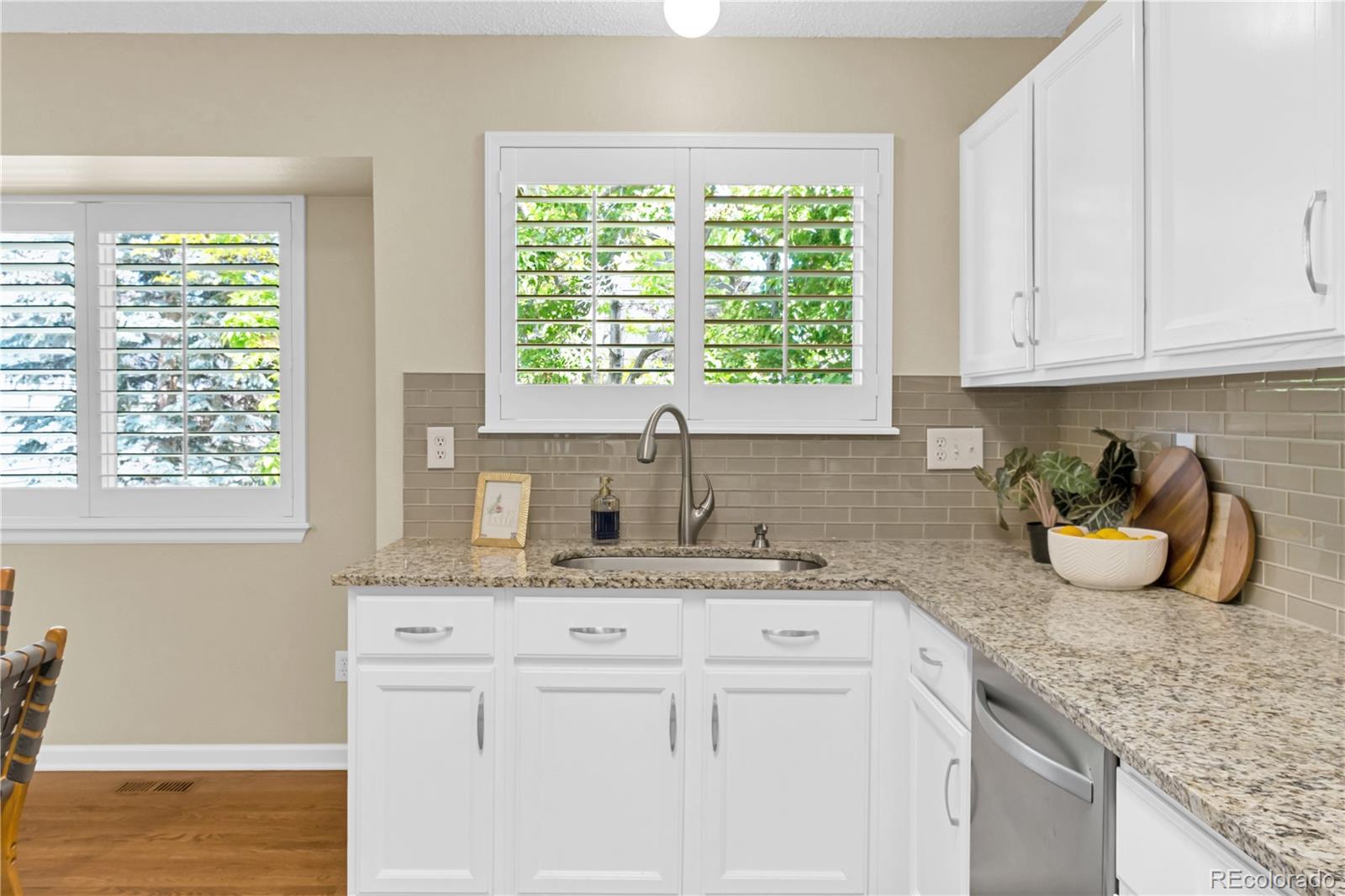 MLS Image #9 for 10516  hyacinth lane,highlands ranch, Colorado