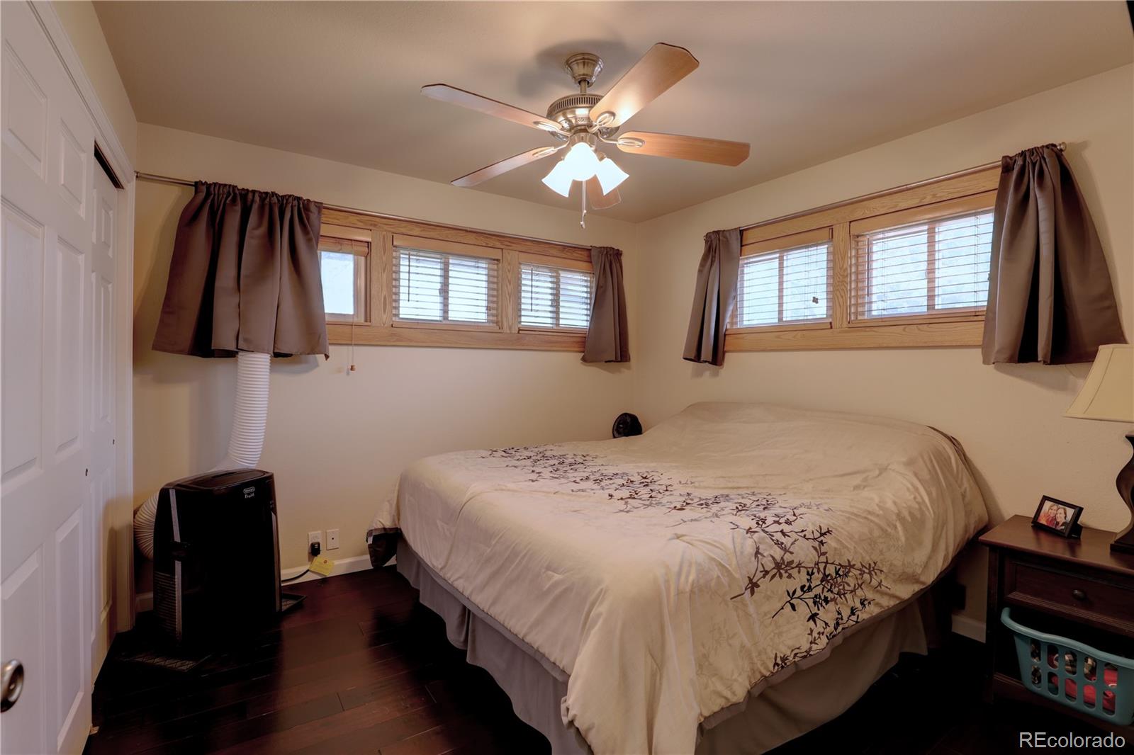 MLS Image #17 for 2610 s king street,denver, Colorado