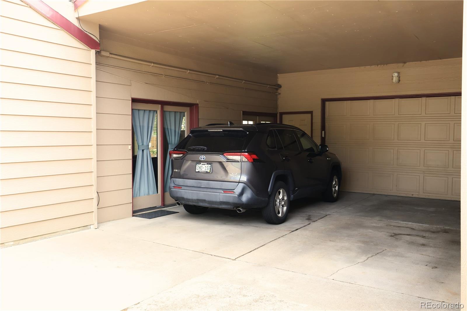 MLS Image #3 for 2610 s king street,denver, Colorado