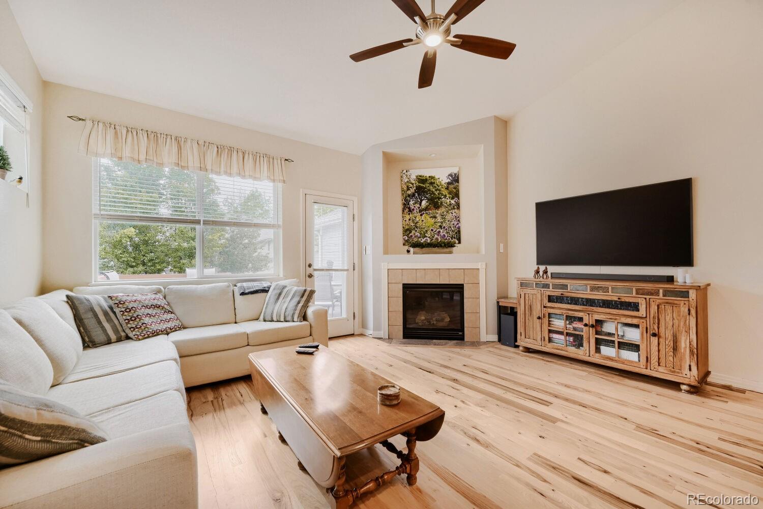 MLS Image #4 for 537  peregrine circle,longmont, Colorado
