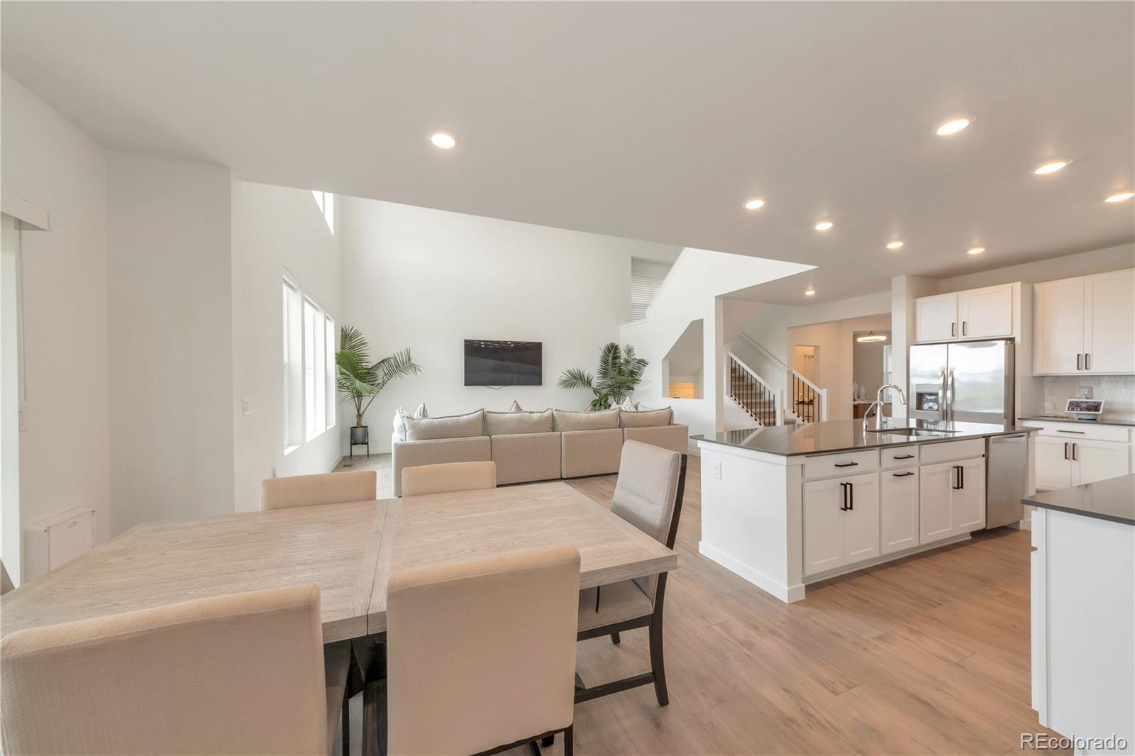 MLS Image #10 for 9981  tucson street,commerce city, Colorado
