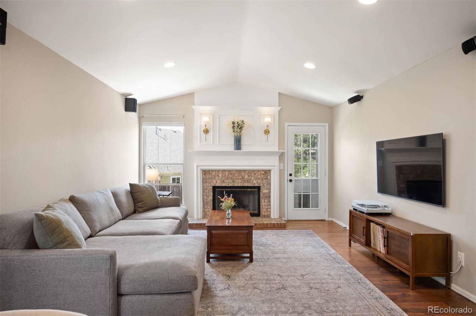 MLS Image #1 for 1010  mercury drive,lafayette, Colorado