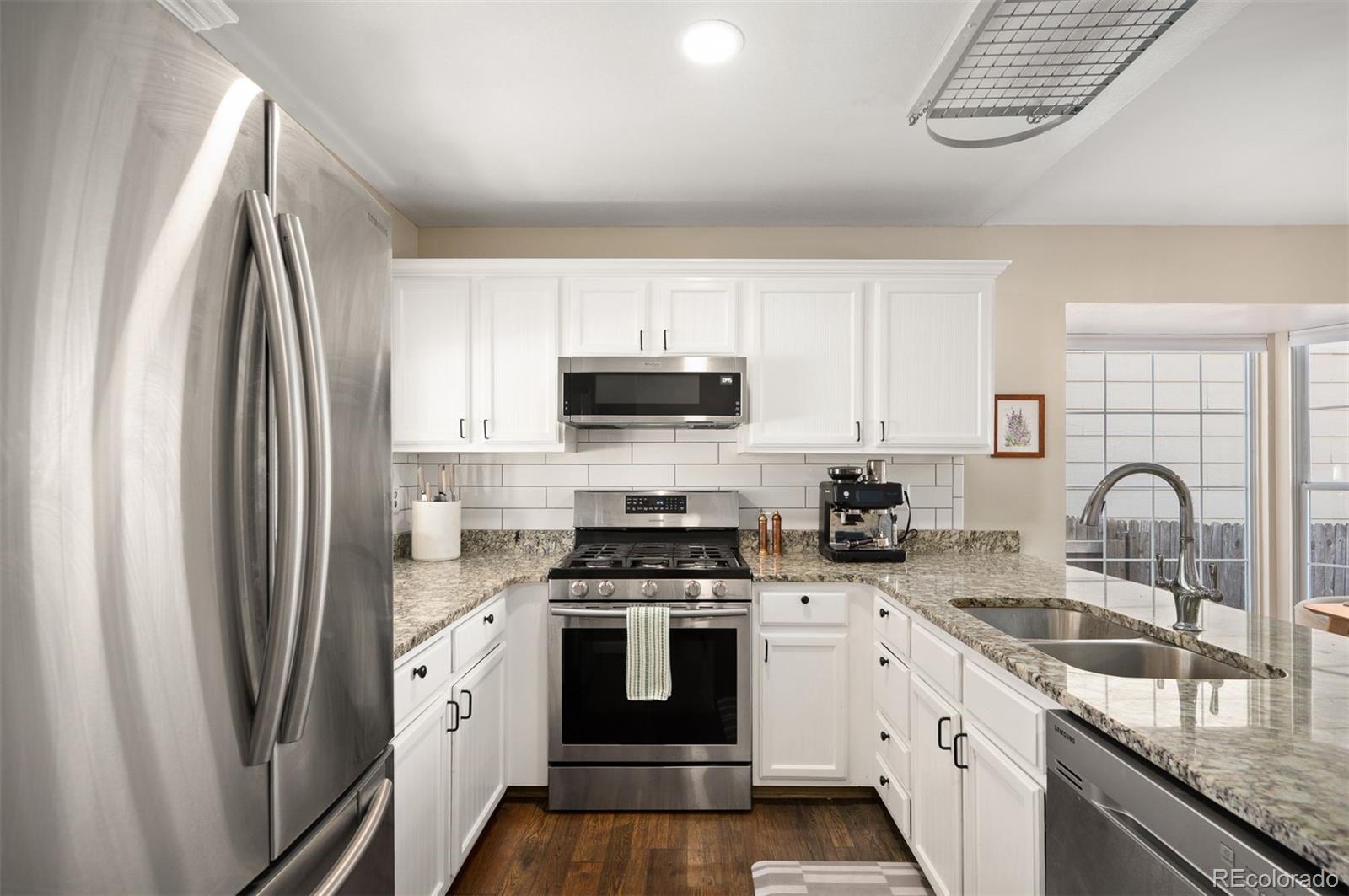 MLS Image #2 for 1010  mercury drive,lafayette, Colorado