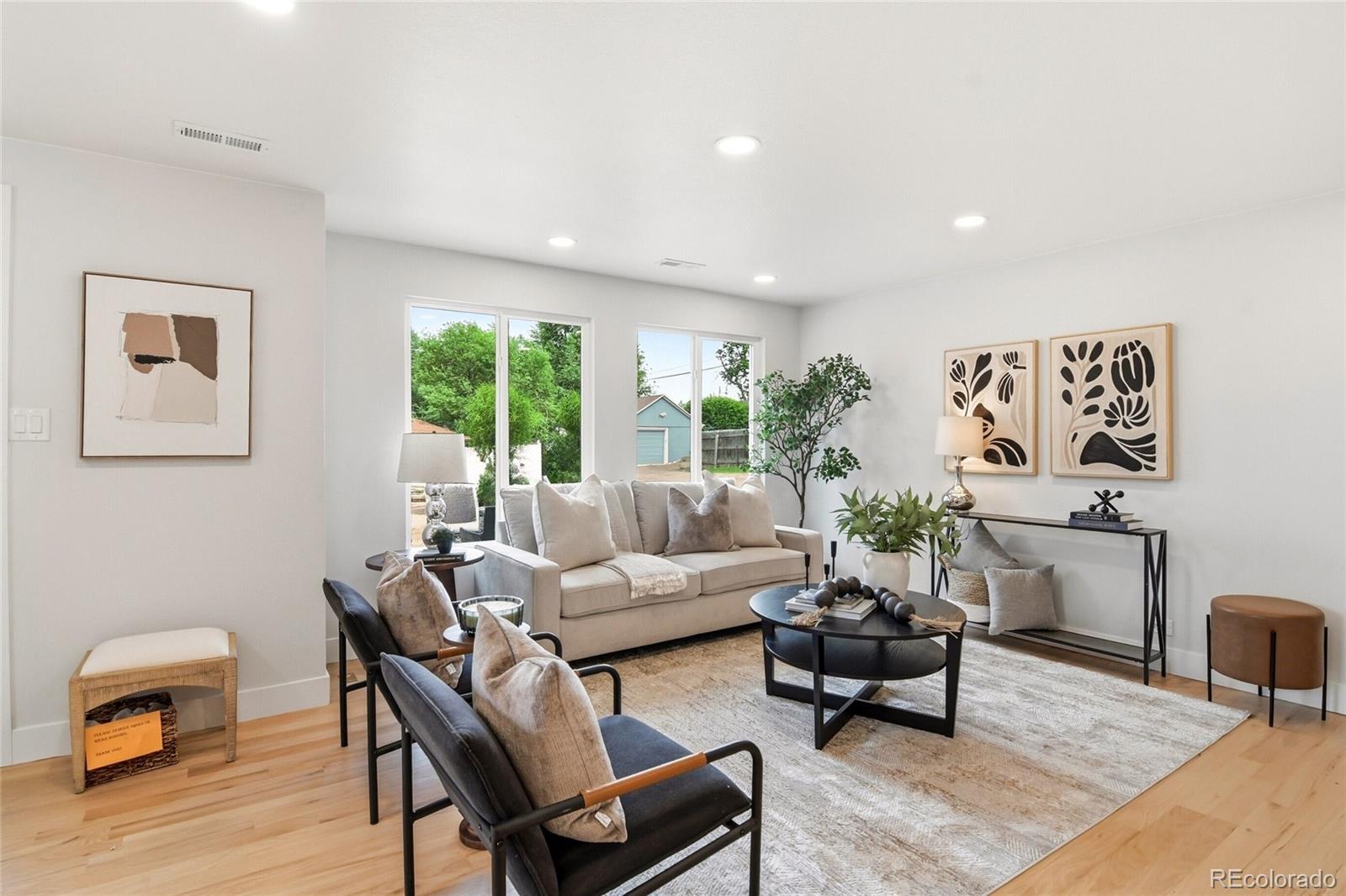 MLS Image #4 for 3075 s emerson way,englewood, Colorado