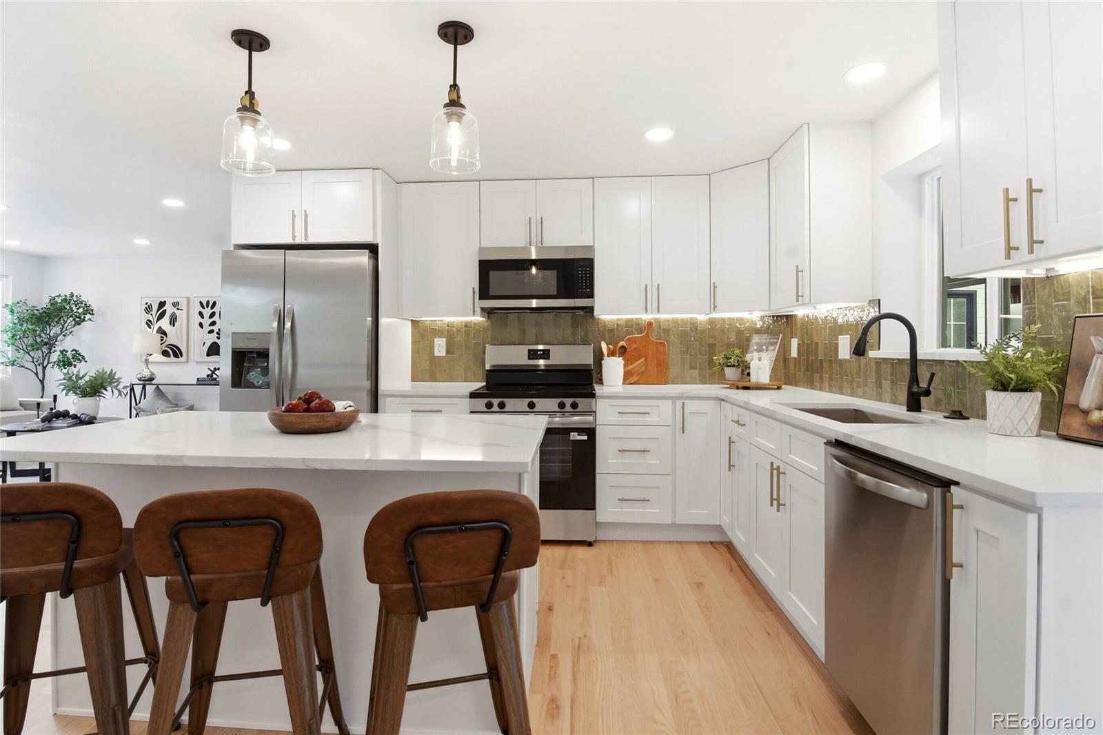 MLS Image #7 for 3075 s emerson way,englewood, Colorado