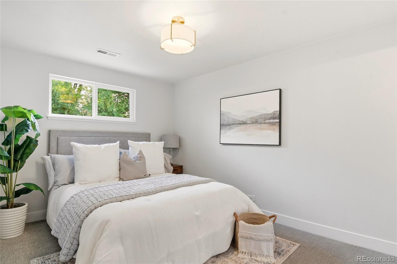 MLS Image #9 for 3075 s emerson way,englewood, Colorado