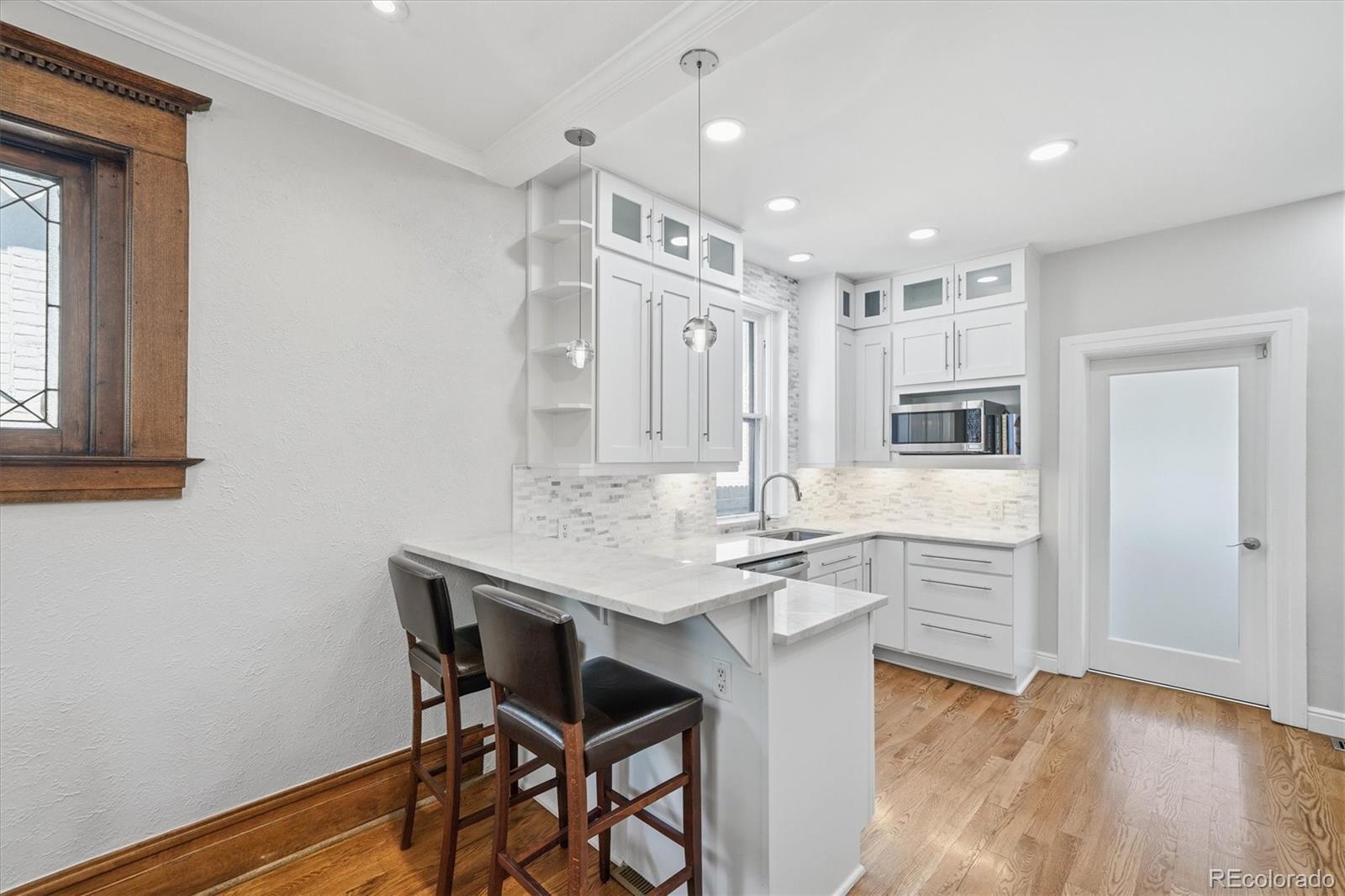 MLS Image #11 for 164 s grant street,denver, Colorado