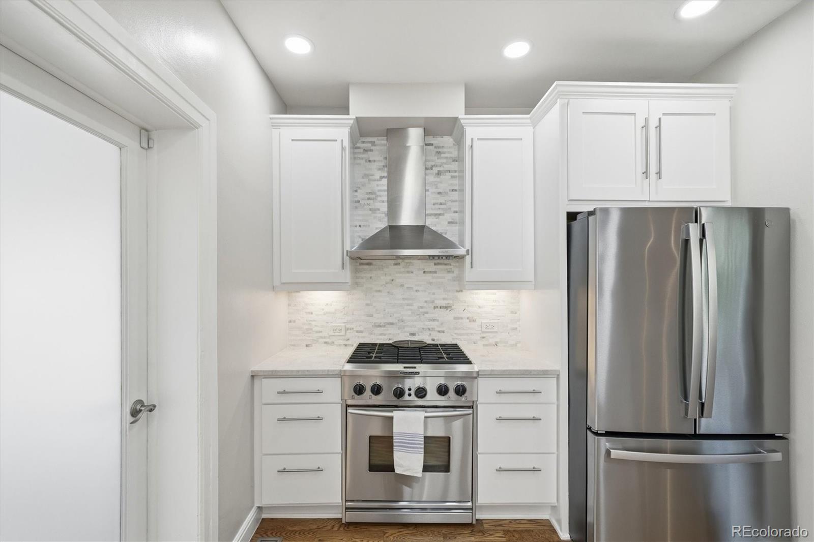 MLS Image #12 for 164 s grant street,denver, Colorado