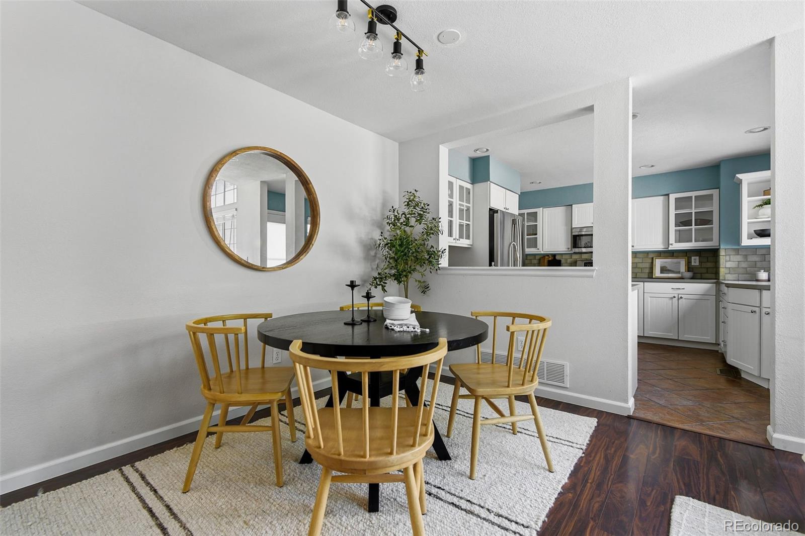 MLS Image #10 for 7370 e florida avenue 1024,denver, Colorado