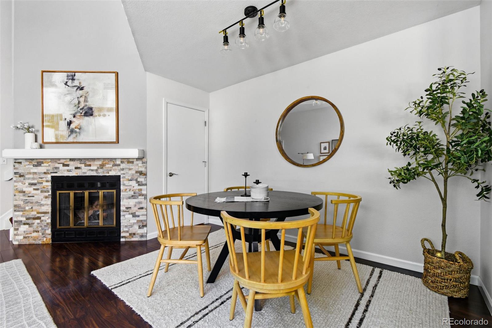 MLS Image #11 for 7370 e florida avenue 1024,denver, Colorado