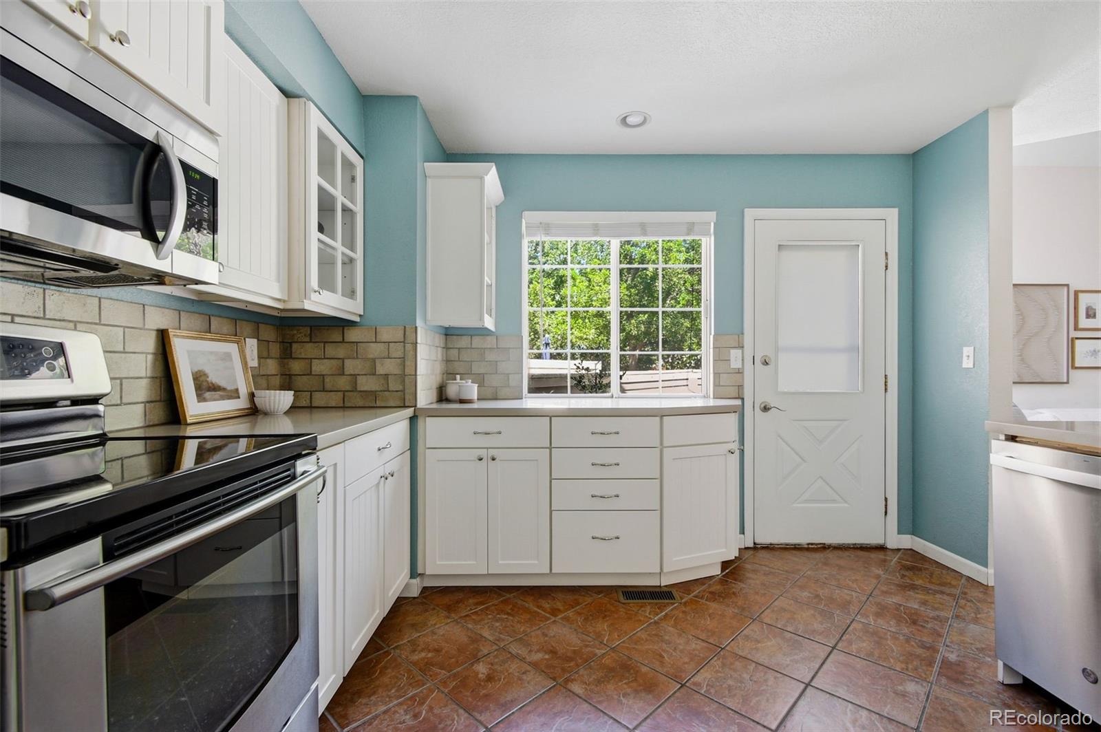 MLS Image #18 for 7370 e florida avenue 1024,denver, Colorado