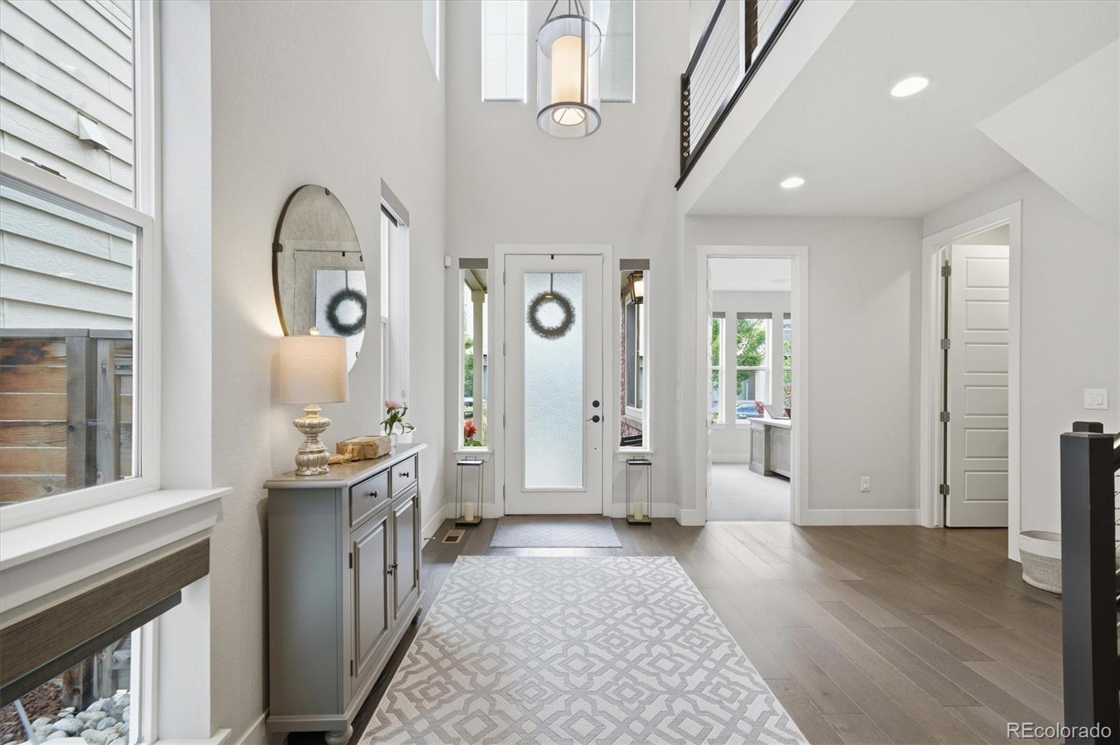 MLS Image #2 for 1164 s lincoln street,denver, Colorado