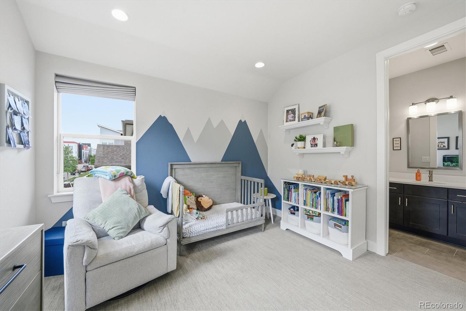 MLS Image #31 for 1164 s lincoln street,denver, Colorado