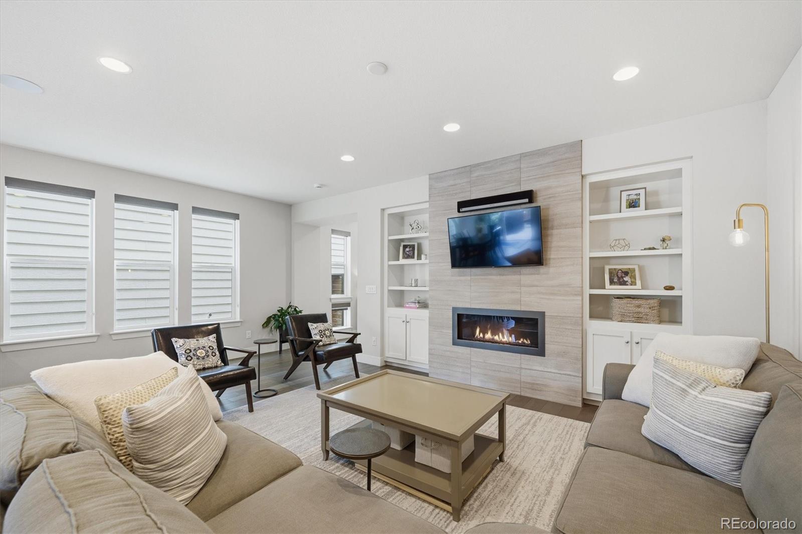 MLS Image #5 for 1164 s lincoln street,denver, Colorado