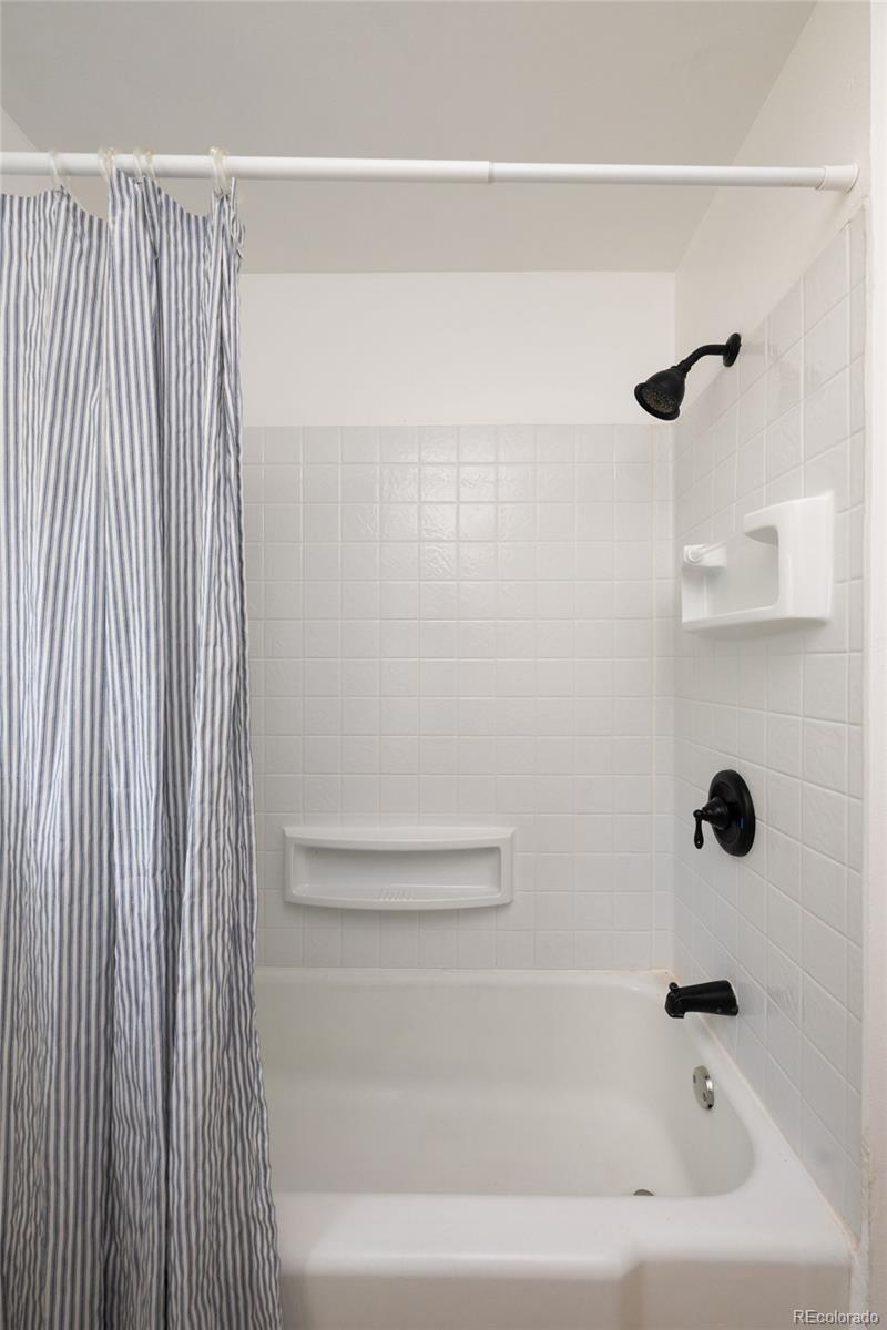MLS Image #25 for 8370  quivira drive,denver, Colorado