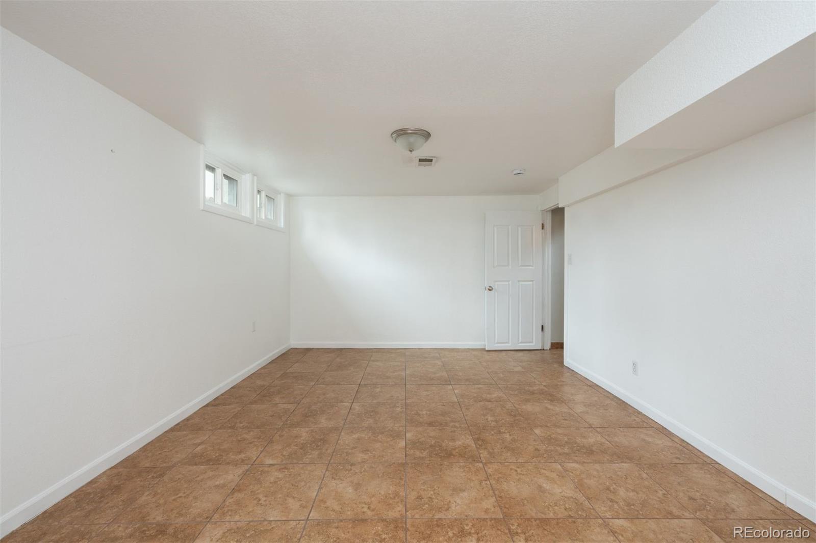 MLS Image #29 for 8370  quivira drive,denver, Colorado