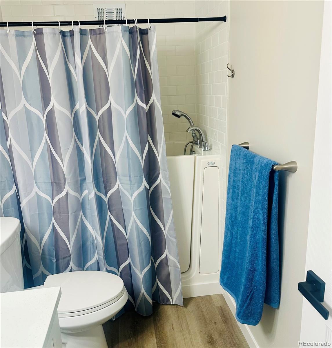 MLS Image #14 for 635 s alton way 4b,denver, Colorado