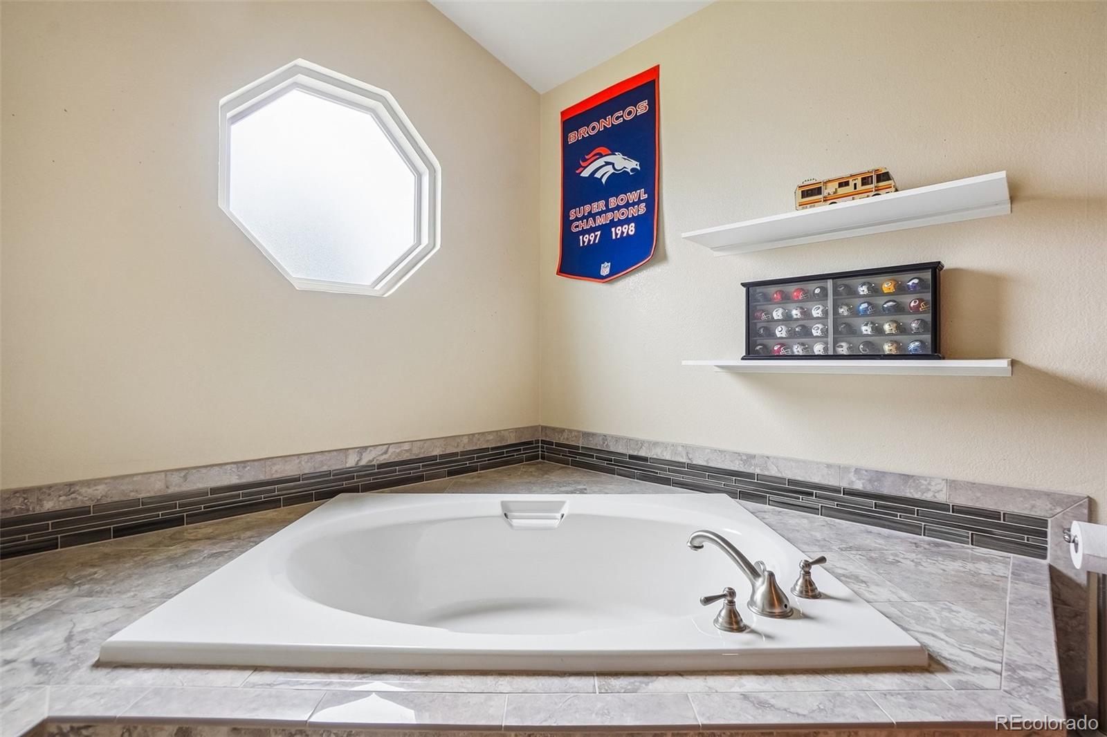 MLS Image #22 for 12147 w crestline drive,littleton, Colorado
