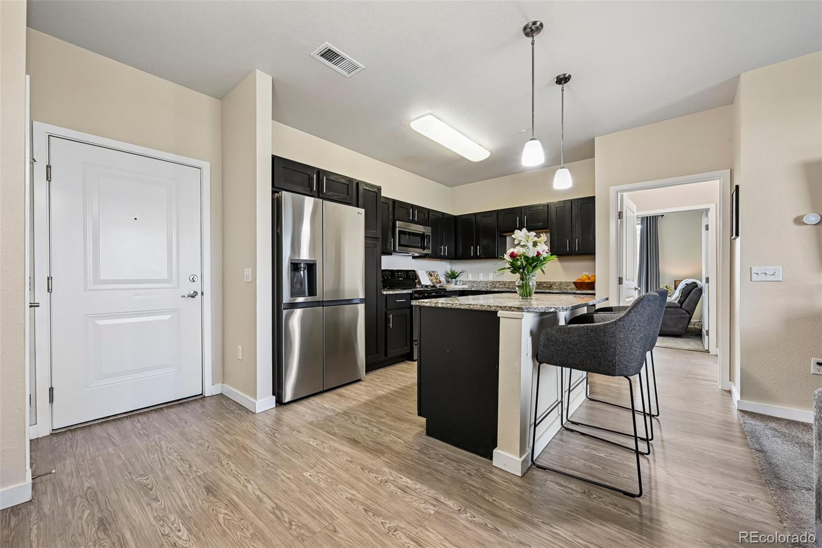 MLS Image #4 for 4100  albion street 514,denver, Colorado
