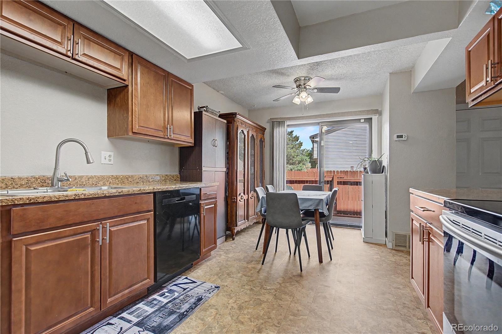 MLS Image #12 for 4511  lamplighter circle ,colorado springs, Colorado