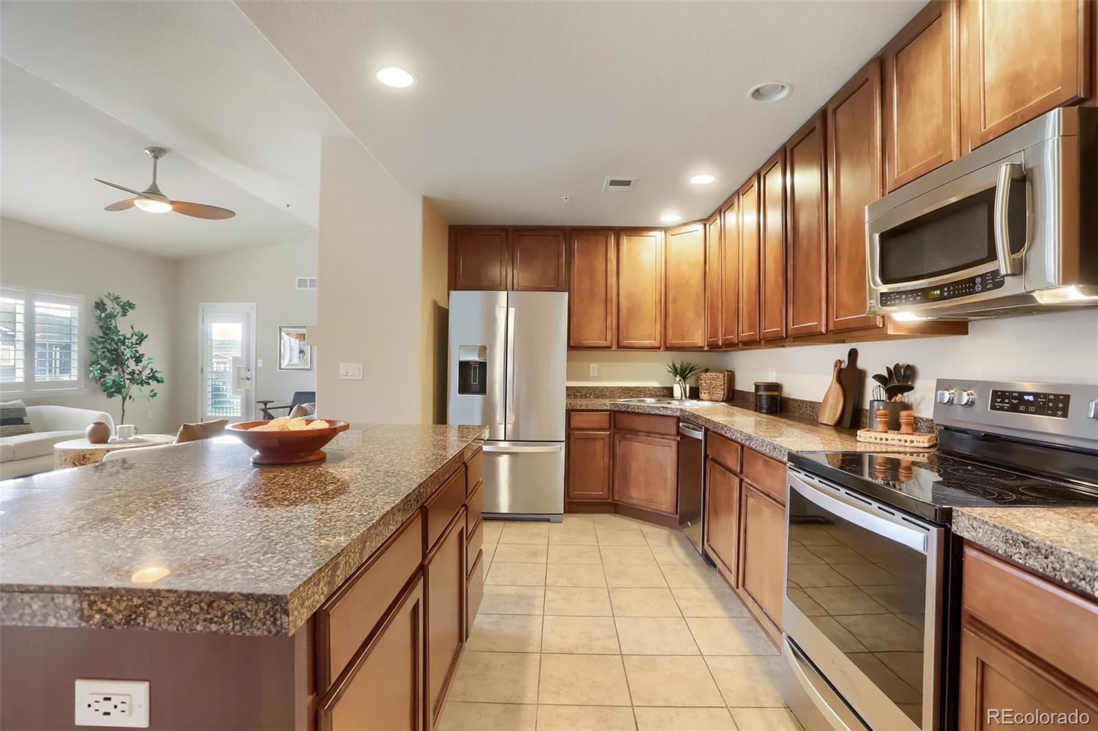 MLS Image #12 for 6232  kilmer loop 203,golden, Colorado