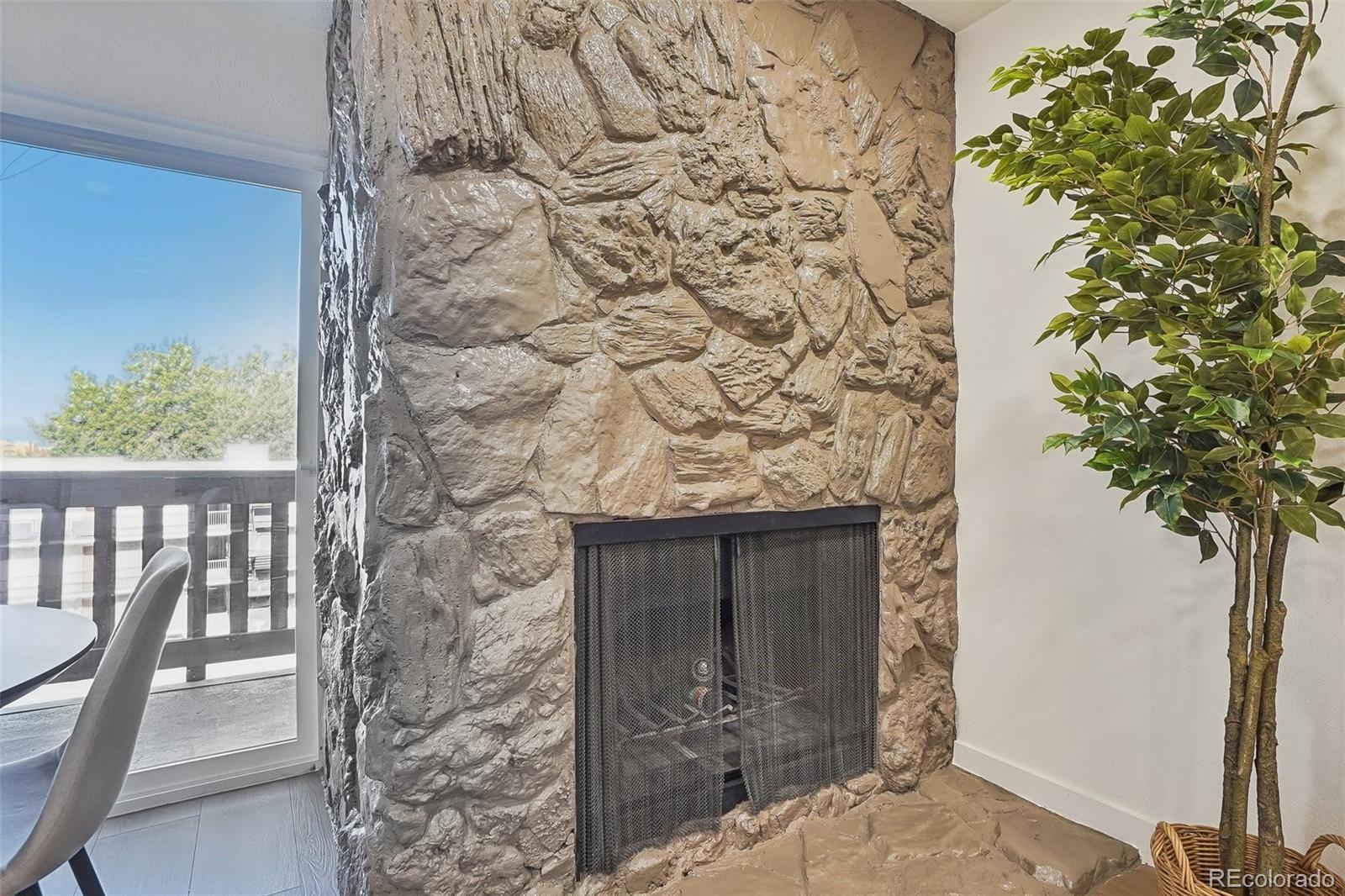 MLS Image #10 for 865 s quebec street 303b,denver, Colorado