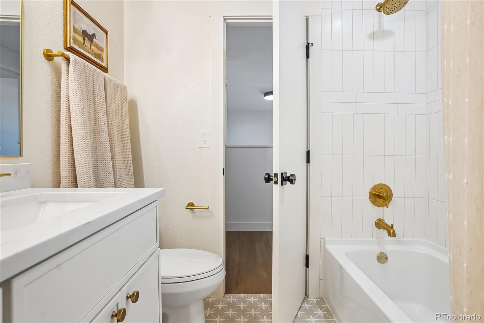 MLS Image #19 for 865 s quebec street 303b,denver, Colorado