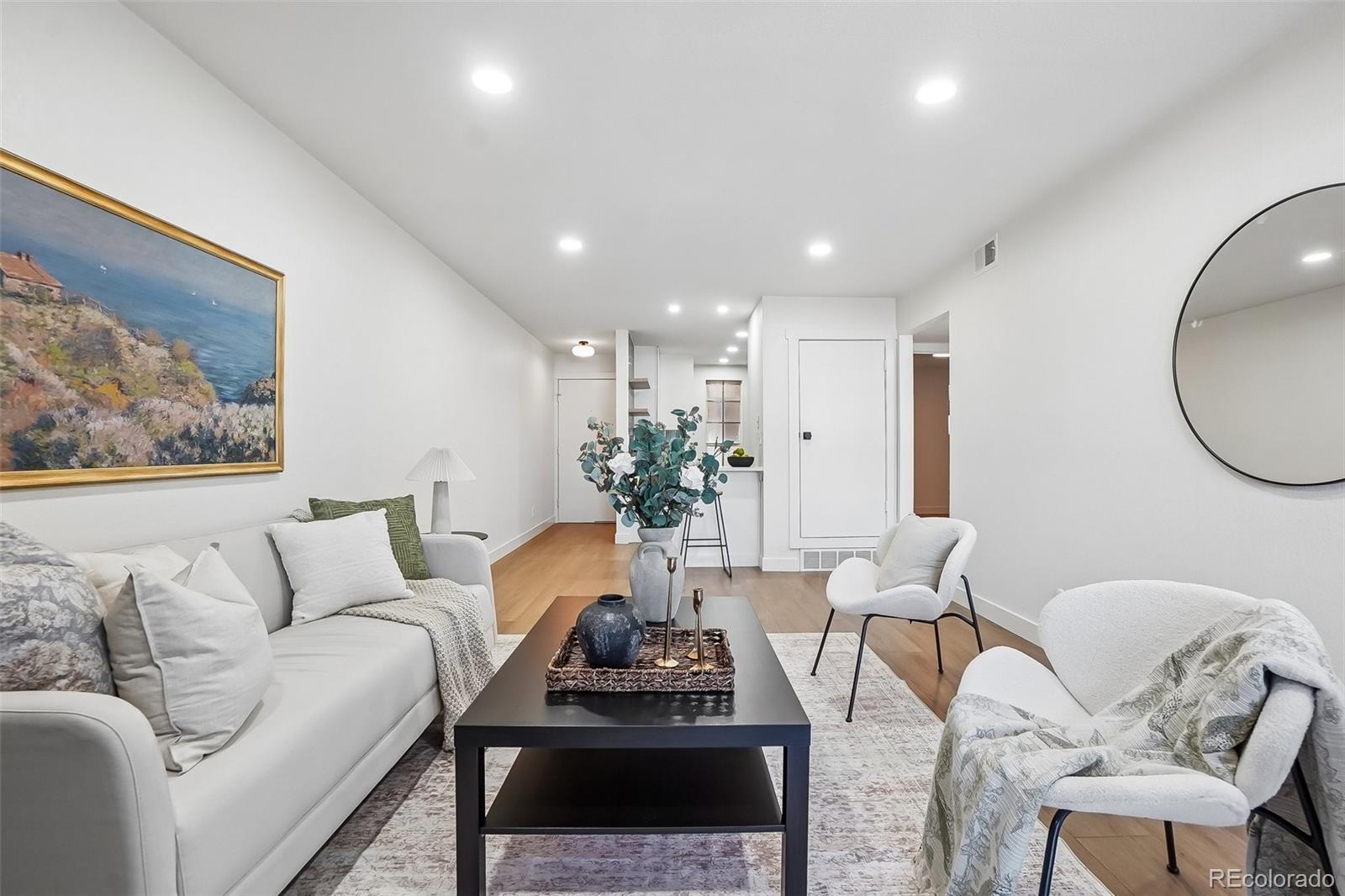 MLS Image #6 for 865 s quebec street 303b,denver, Colorado