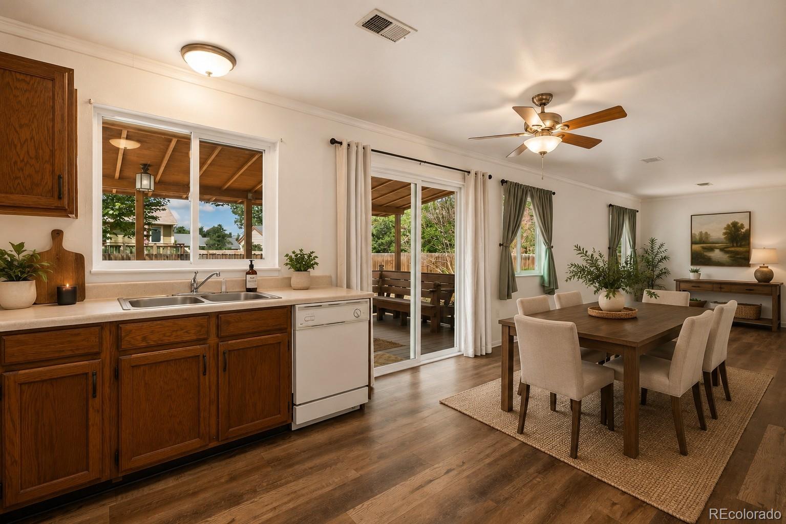 MLS Image #4 for 2205  lincoln street,longmont, Colorado