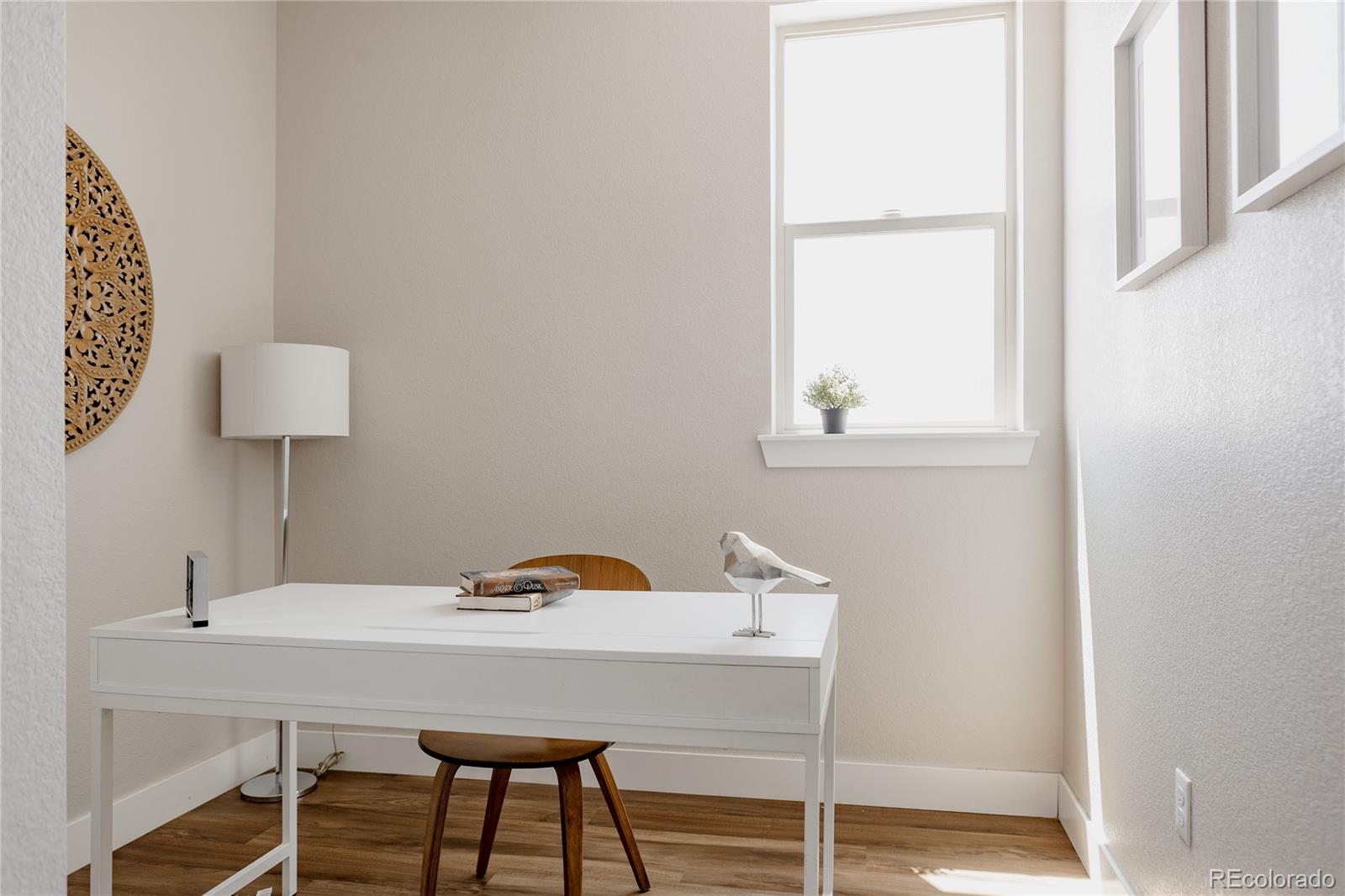 MLS Image #18 for 8952 e 47th avenue,denver, Colorado