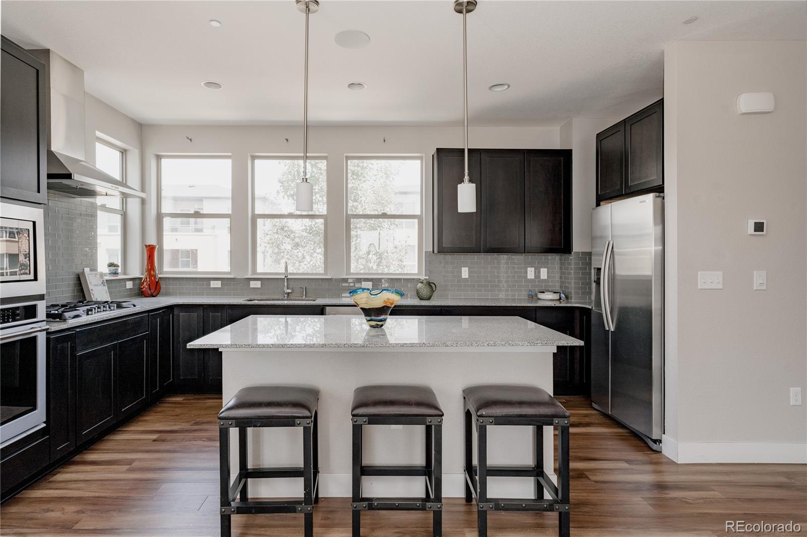 MLS Image #5 for 8952 e 47th avenue,denver, Colorado