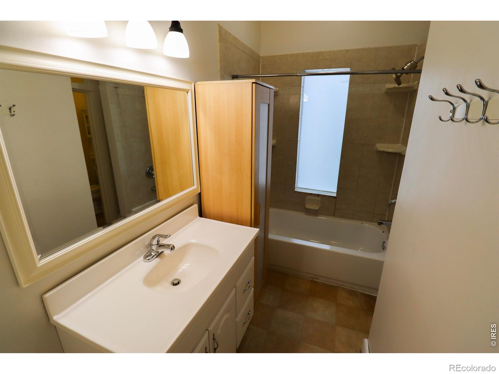 MLS Image #14 for 608 s howes street,fort collins, Colorado