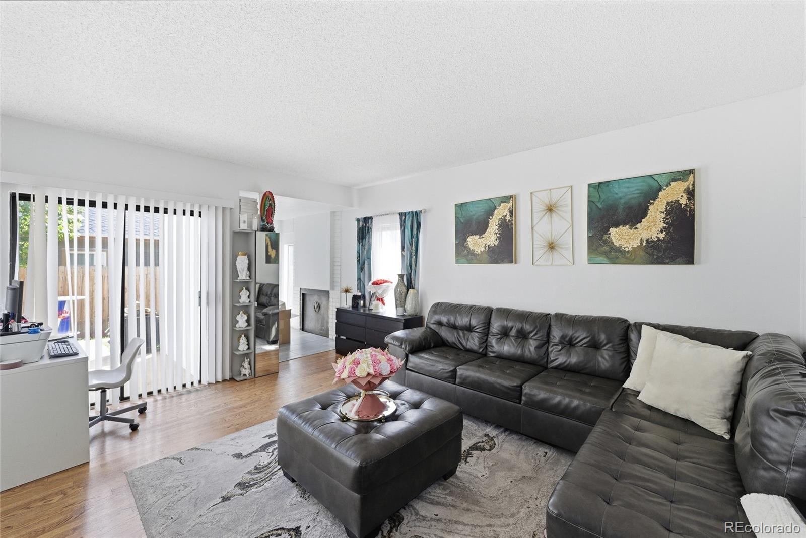 MLS Image #10 for 4331  del rio court,denver, Colorado