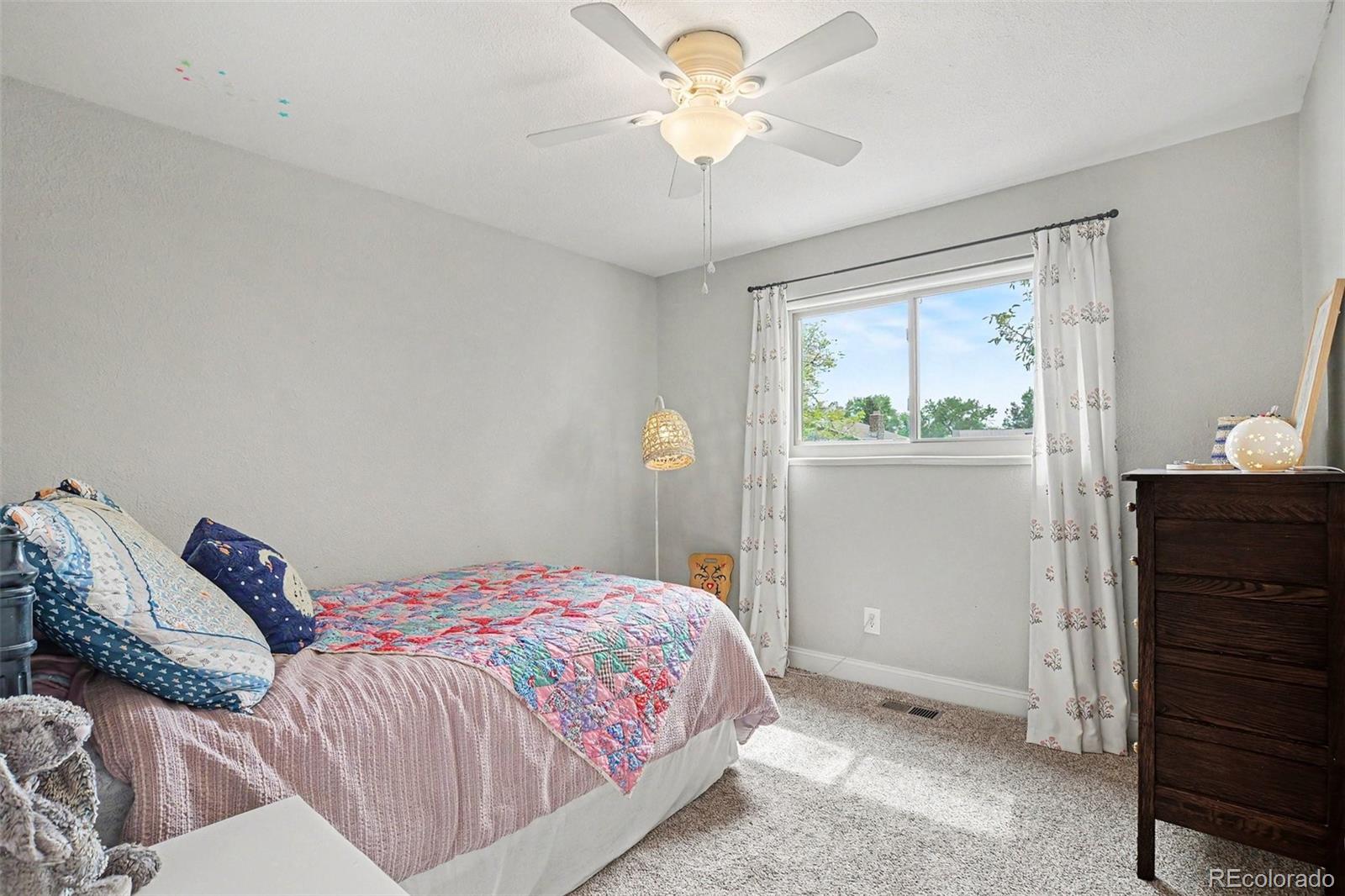 MLS Image #13 for 7506  beech court,arvada, Colorado