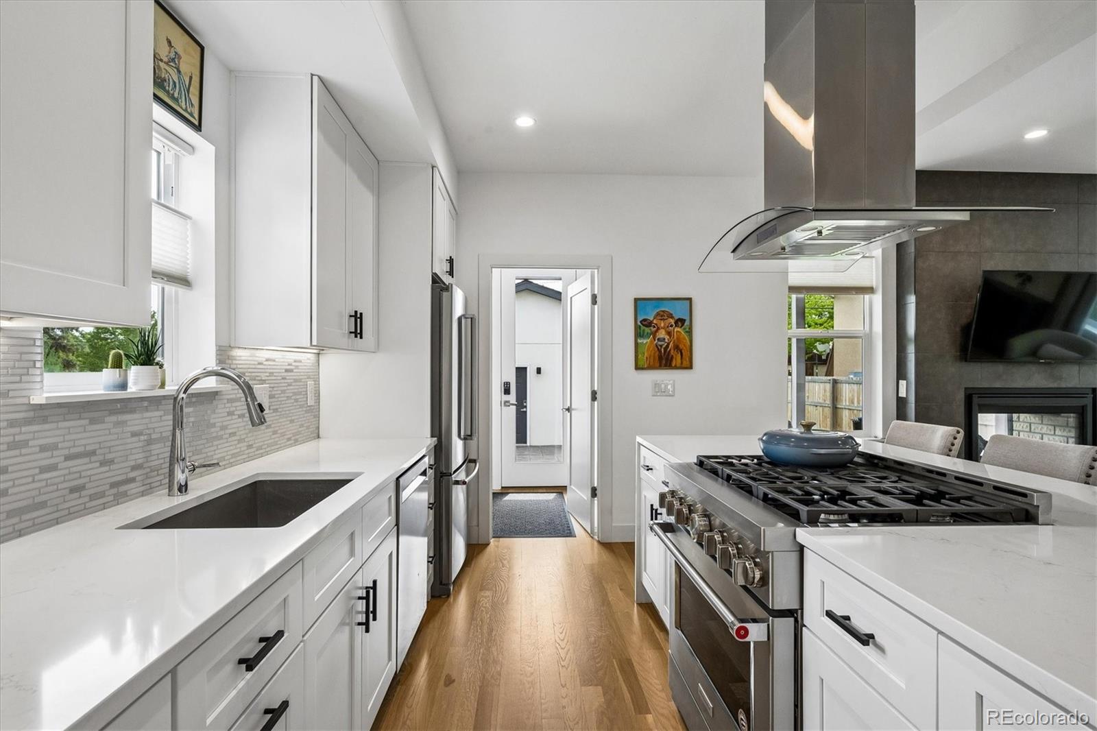 MLS Image #11 for 5508 s foresthill street,littleton, Colorado
