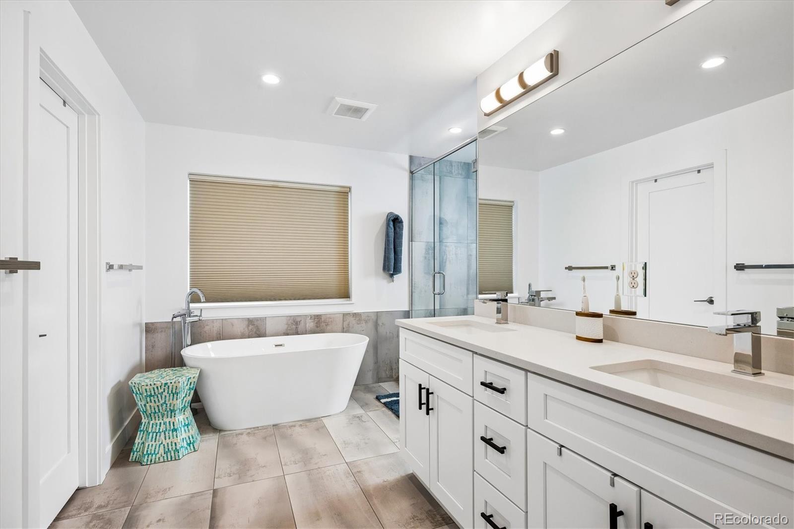 MLS Image #20 for 5508 s foresthill street,littleton, Colorado