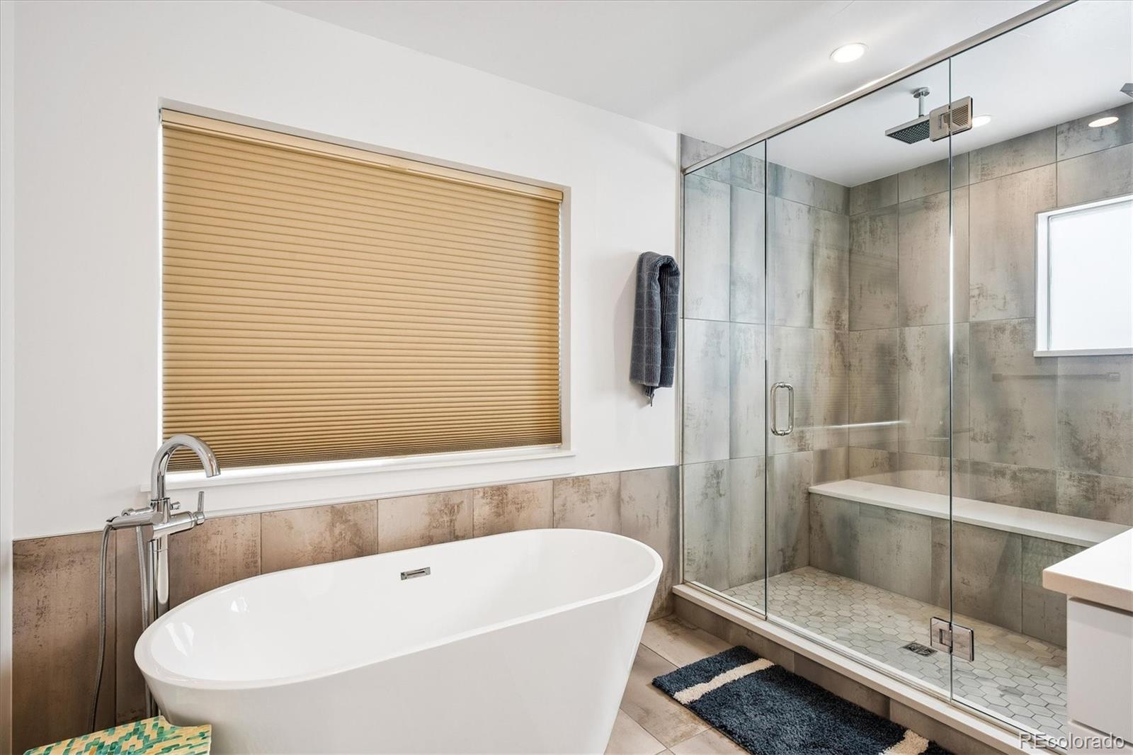 MLS Image #21 for 5508 s foresthill street,littleton, Colorado