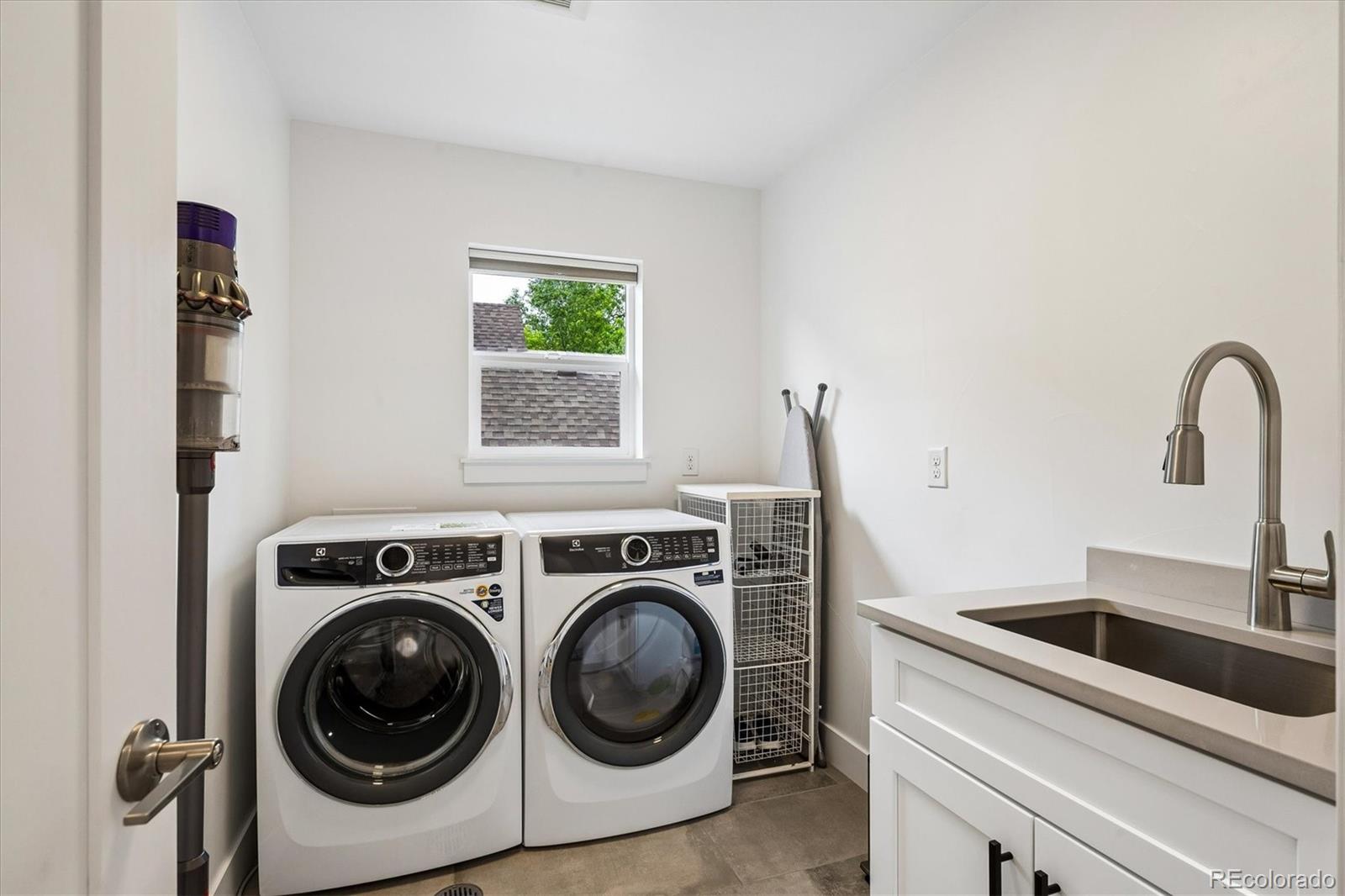 MLS Image #26 for 5508 s foresthill street,littleton, Colorado