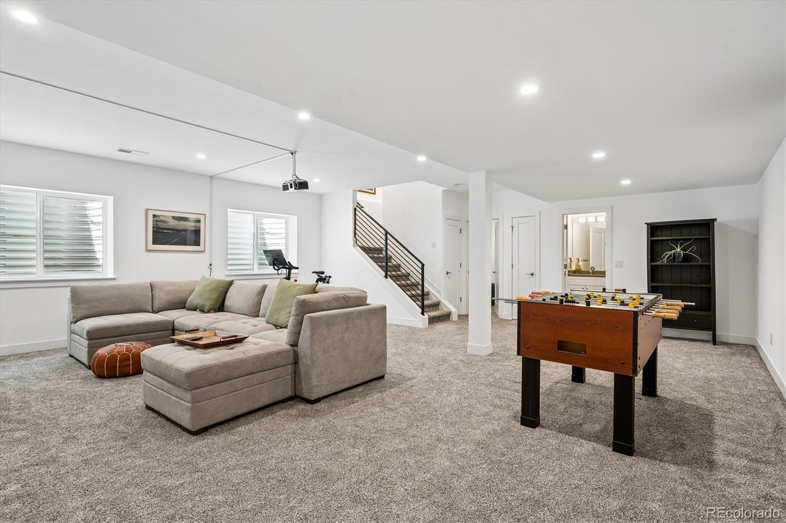 MLS Image #29 for 5508 s foresthill street,littleton, Colorado